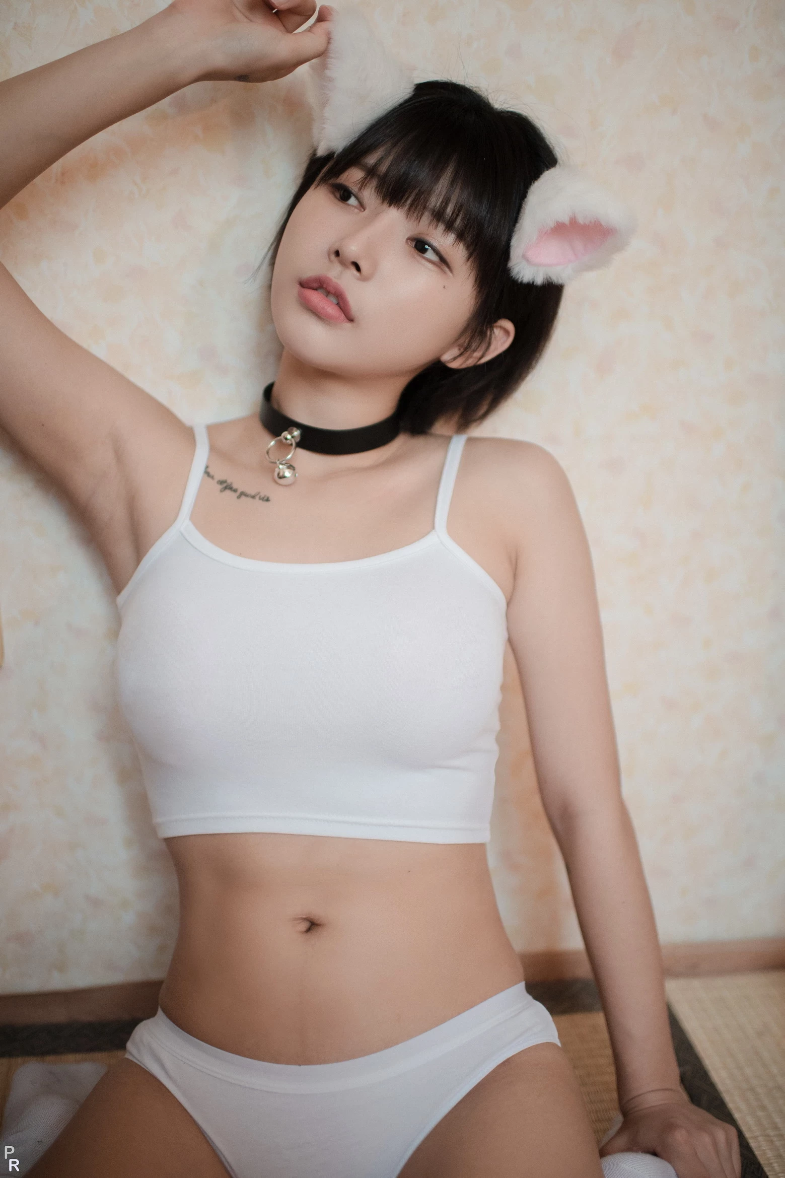 U.Hwa [은유화] - My Cat 1 [105P]