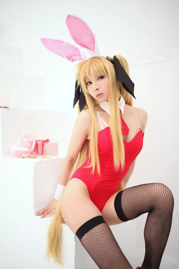 Fate Testarossa Sexy Valentine Cosplay [21P]