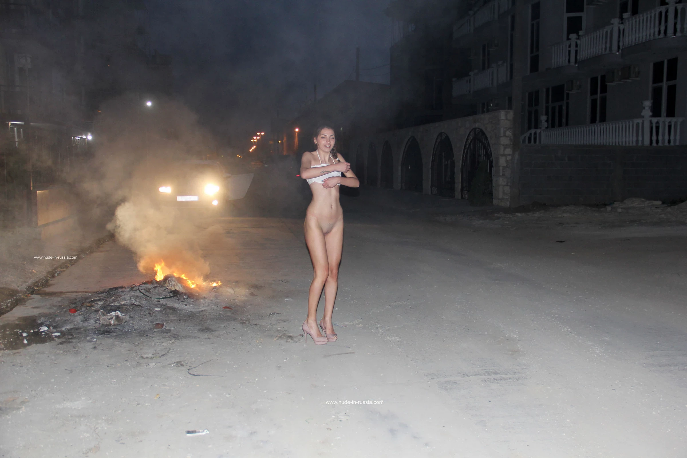 NudeInRussia Karina On The Street Of Southern City [55P]