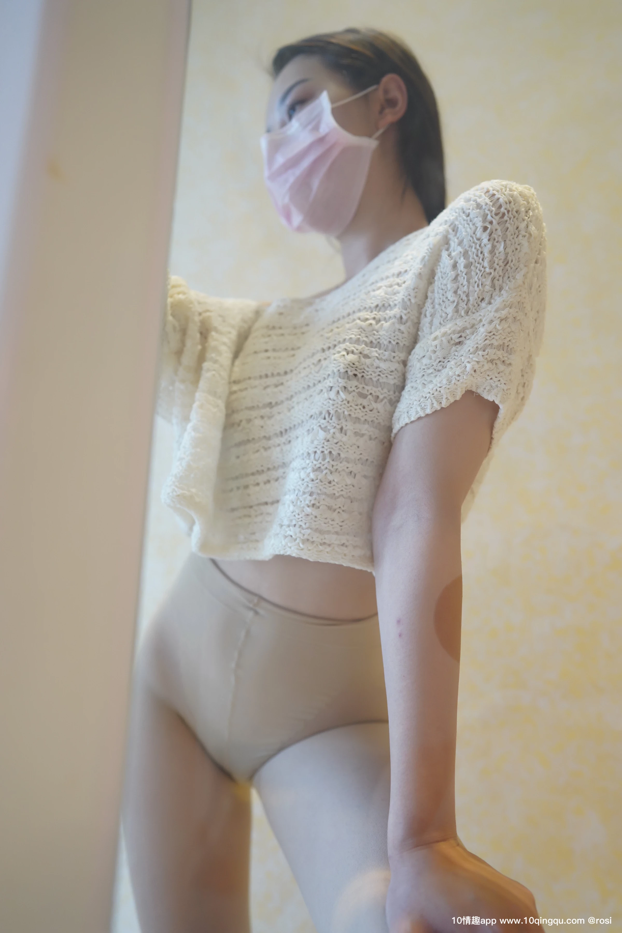 [ROSI写真口罩系列]2019.07.27 NO.1140长腿妹丝袜无内直穿[87P]