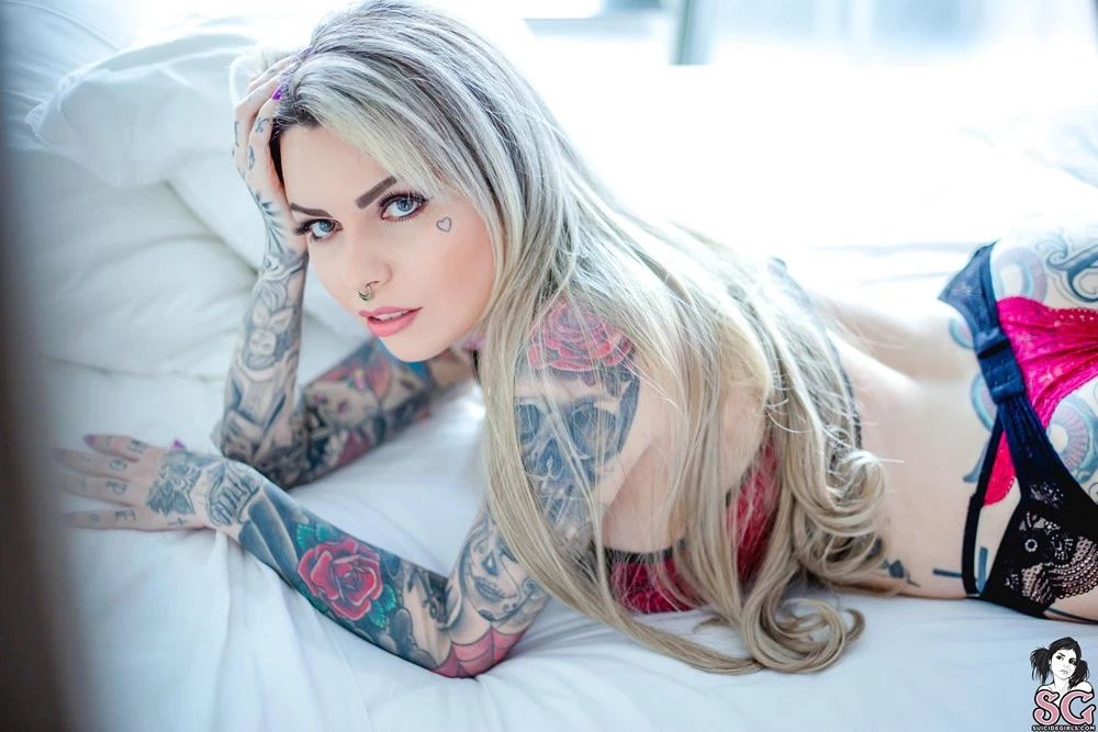 [Suicide Girls] Tatycamili - Sugar Doll