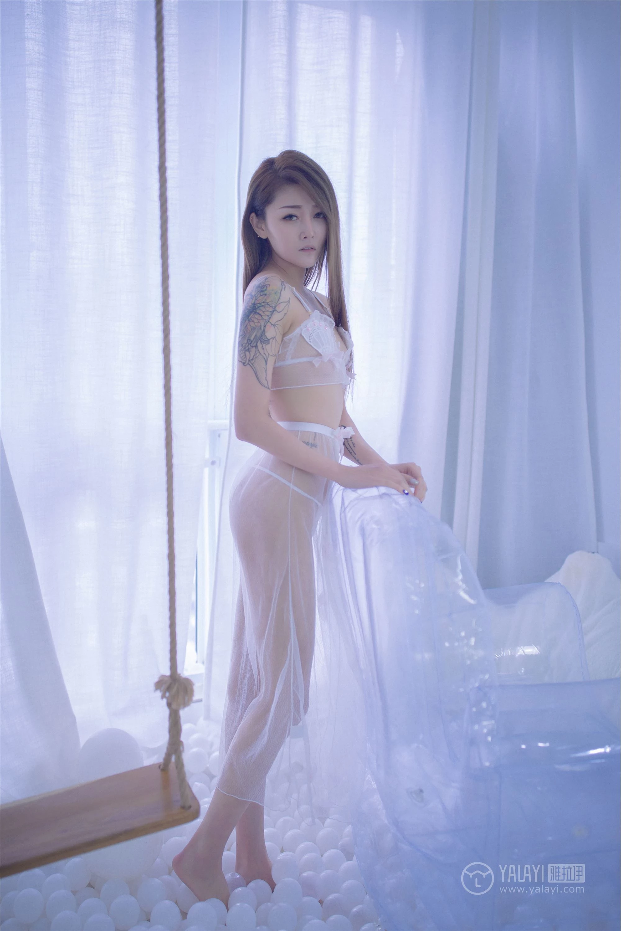 [YALAYI雅拉伊]2019.01.22 No.172 紫色丁香 张幕希 [46P]