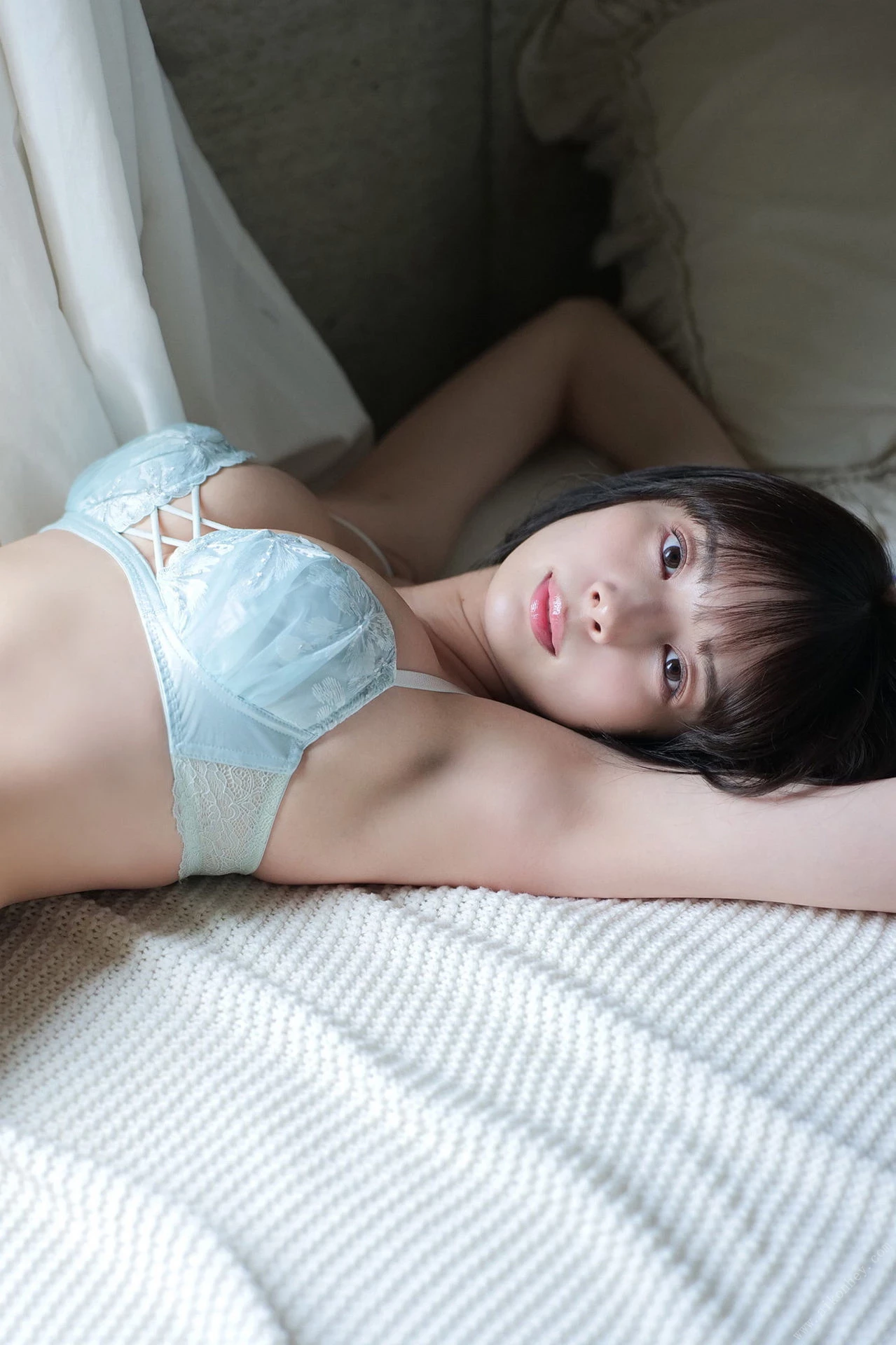 冈田纱佳 おかぴーの森へようこそ 周刊ポストデジタル写真集 [79P]