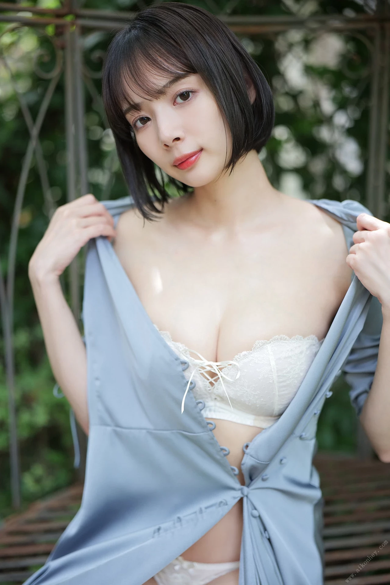 冈田纱佳 おかぴーの森へようこそ 周刊ポストデジタル写真集 [79P]