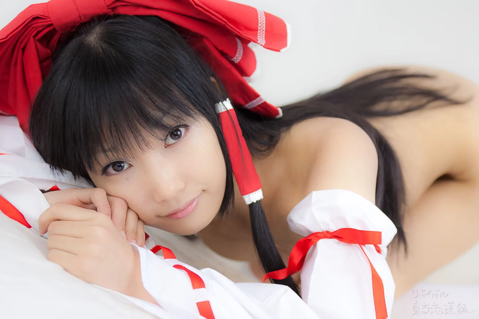 lenfried touhou hakurei reimu sexy ero cosplay