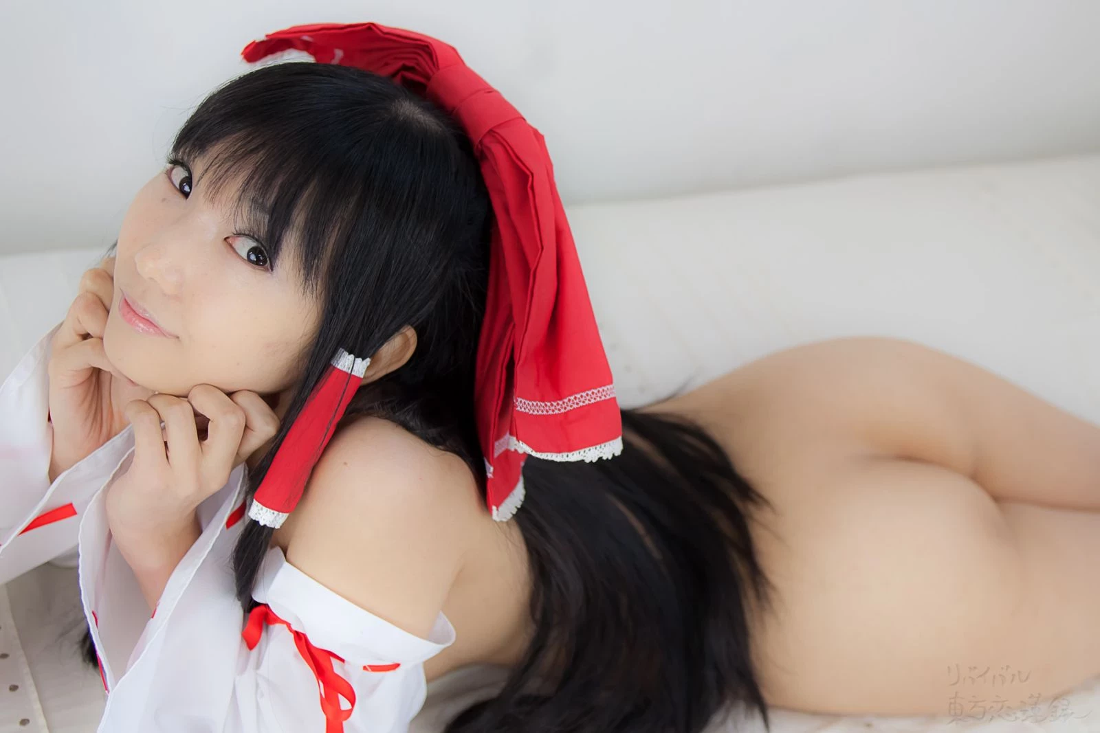 lenfried touhou hakurei reimu sexy ero cosplay