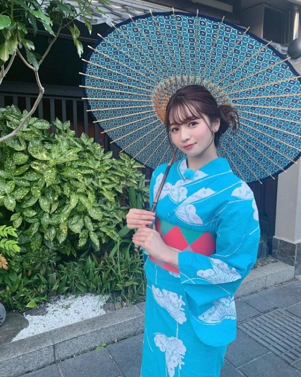 传谷英里香 元ベイビーレイズJAPANリーダー传谷英里香 1st写真集未公开の幻のランジ...