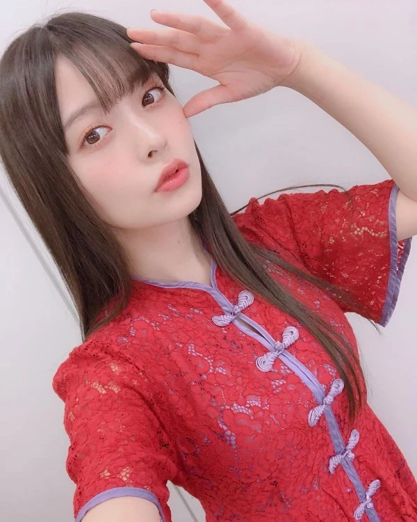 上坂すみれ 人気声优 新作写真集で今回限りの下着オッパイ公开！！