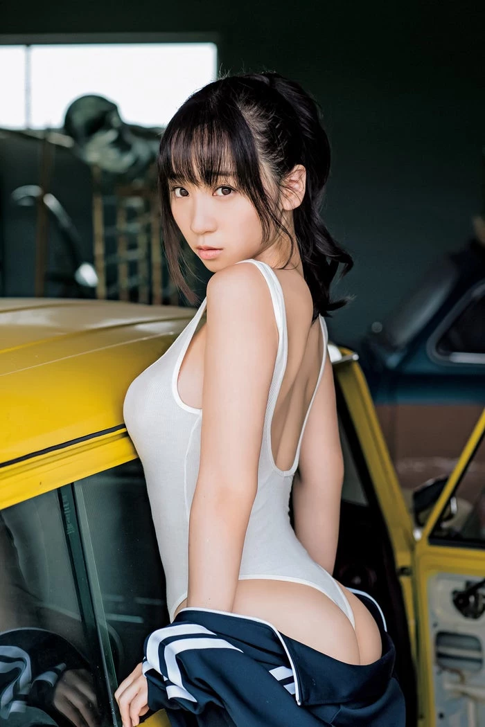 伊织もえ, Young Jump 2019 No.42