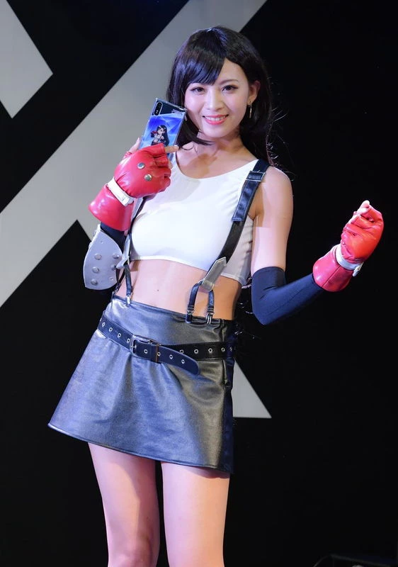 早瀬あや 1年でレースクイーンの顶点に辉いた现役最强美少女 2年ぶりにグラビア复...