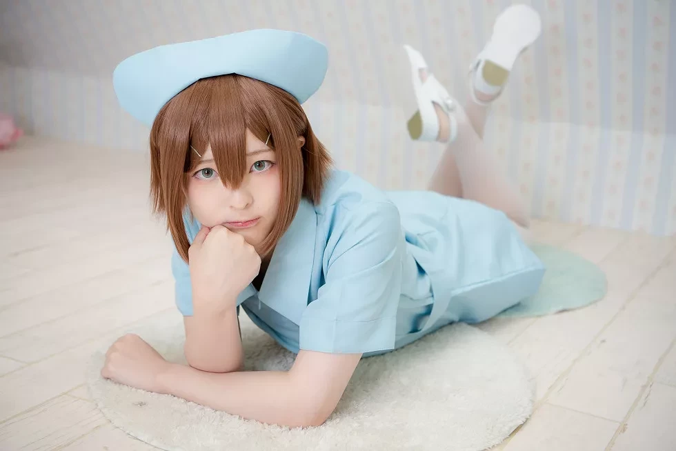 [Cosplay精选]Cosplay正片《美少年部屋》图集真人美少女白嫩美腿性感写真300P