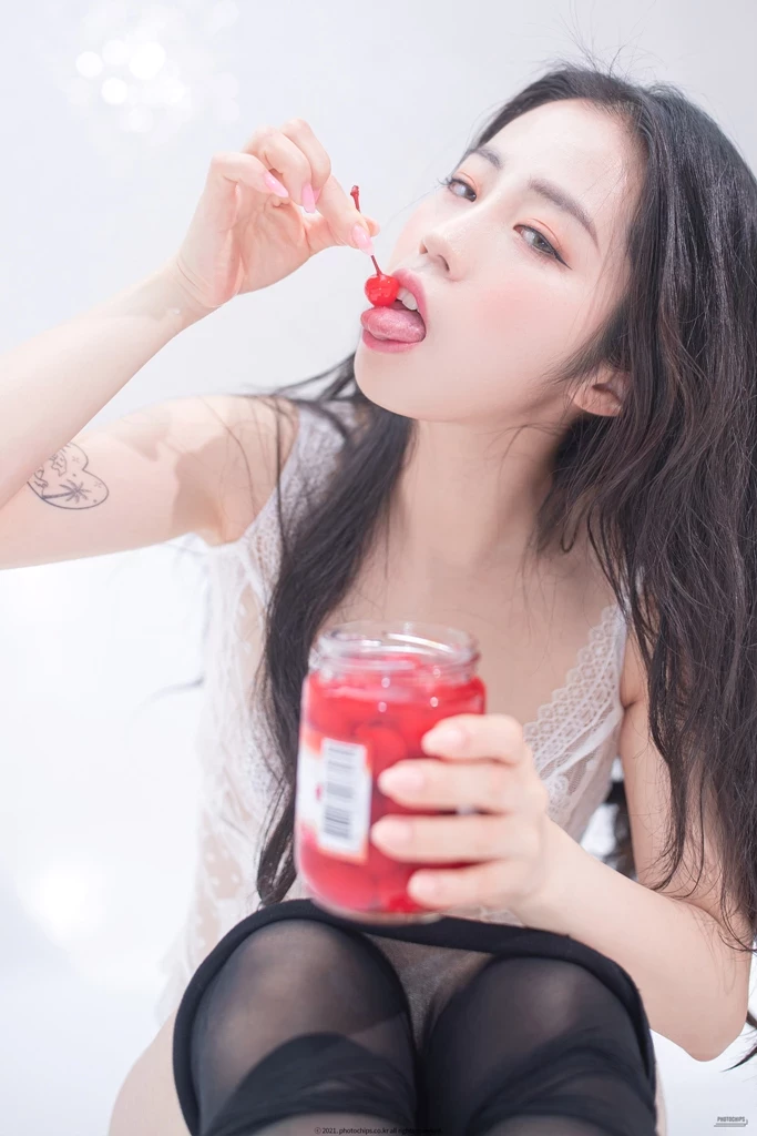 [Photochips] Vol.96 – Dami [퀸다미] No.10 [100P]