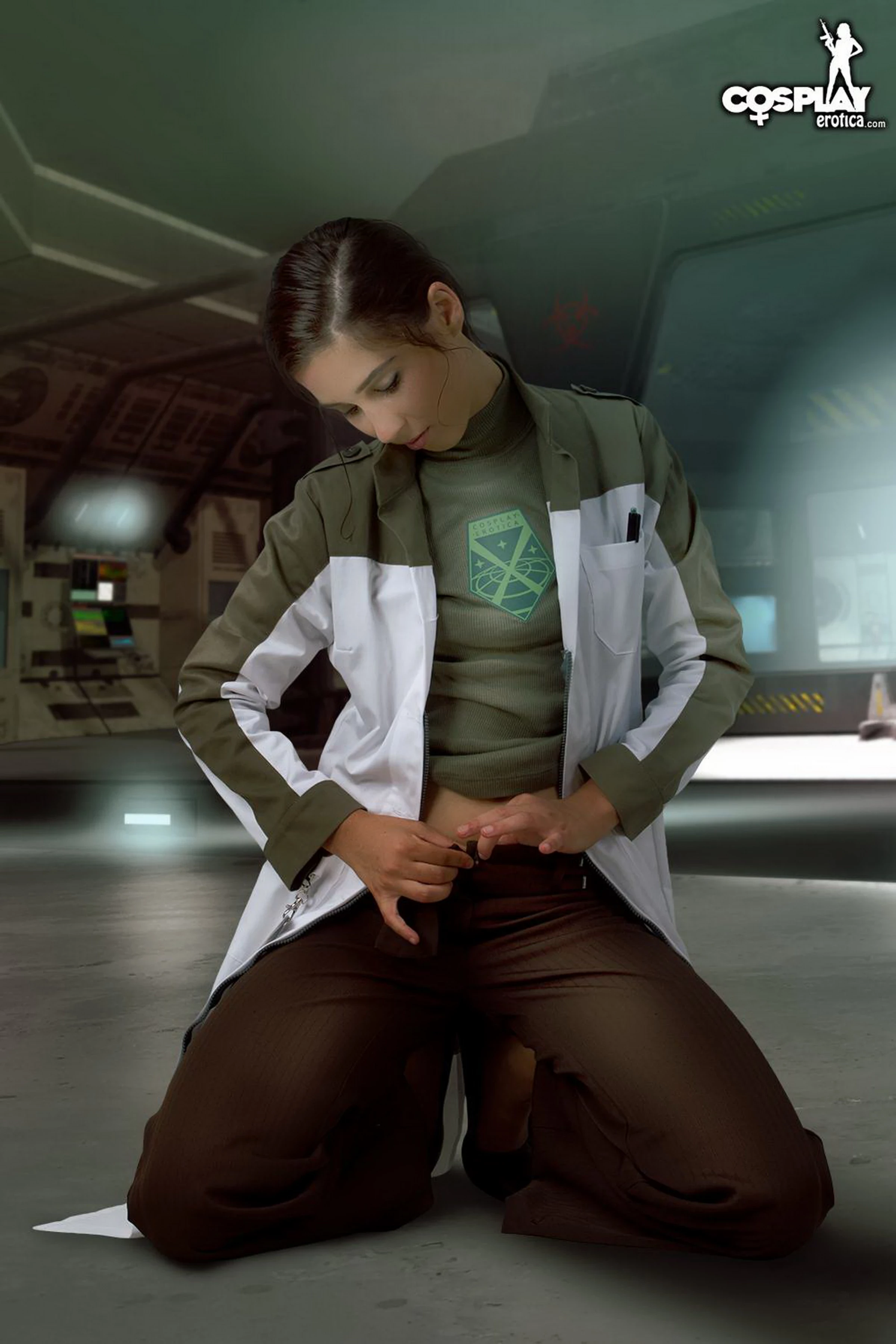 Cosplayerotica Stacy Alien Autopsy [55P]