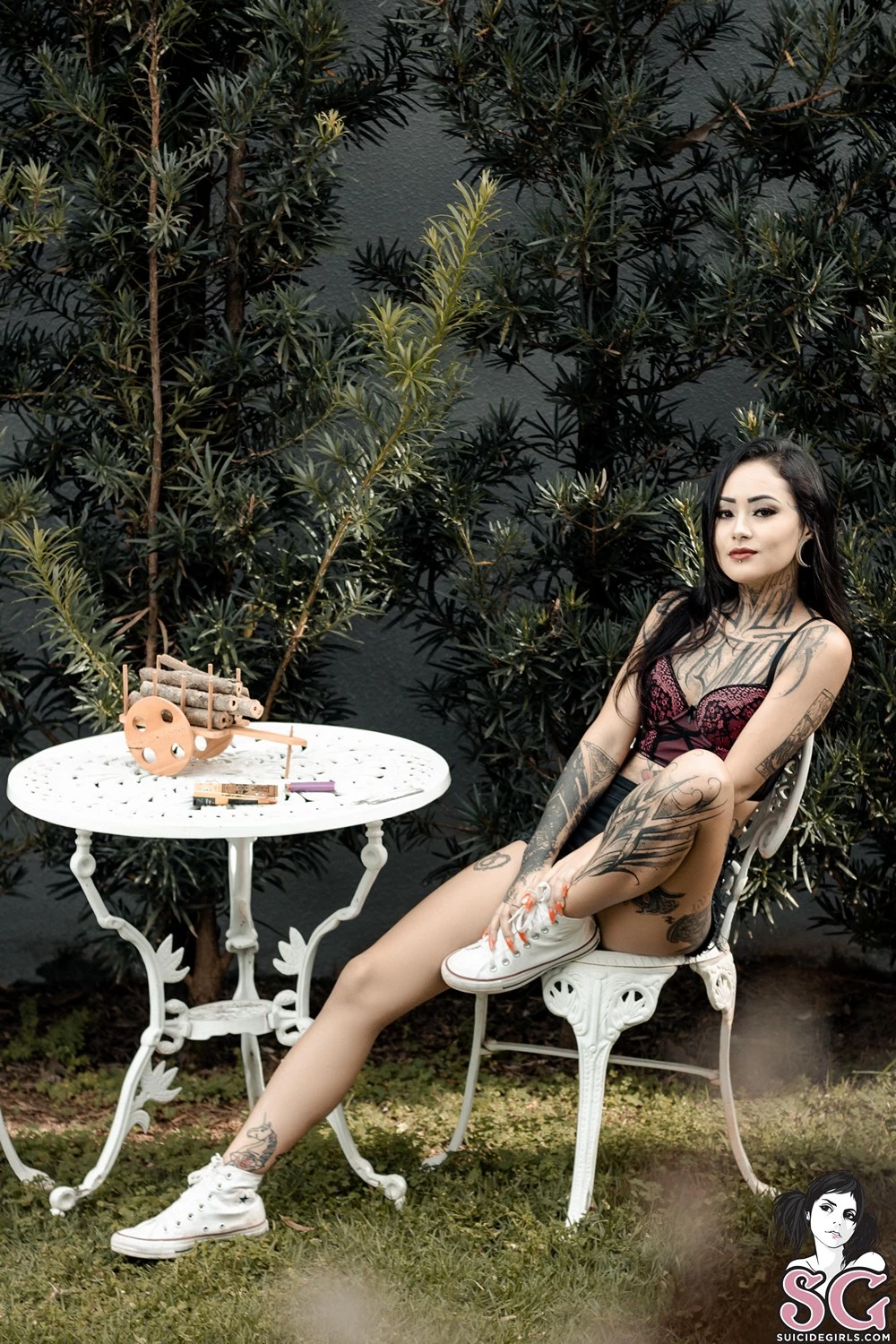 [Suicide Girls] Suryah - Time To Relax