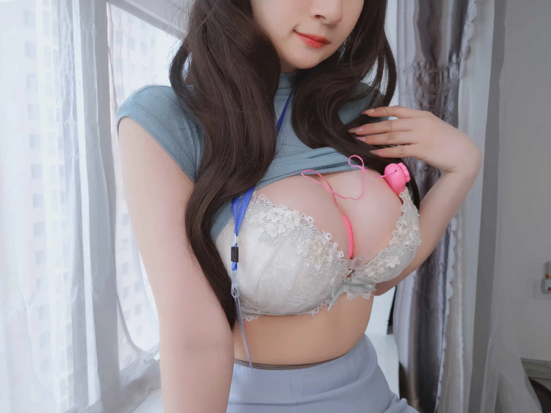 白银81 - 巨乳の后辈 [181P]