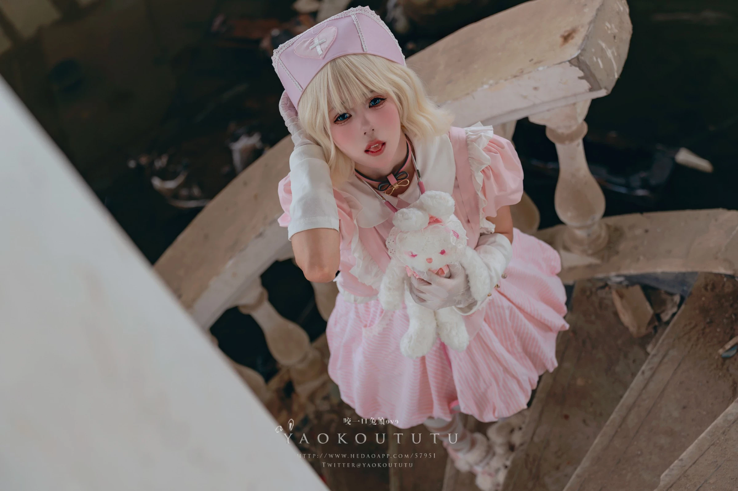 Coser@黏黏团子兔 - 遗失病栋&小花仙 [53P]