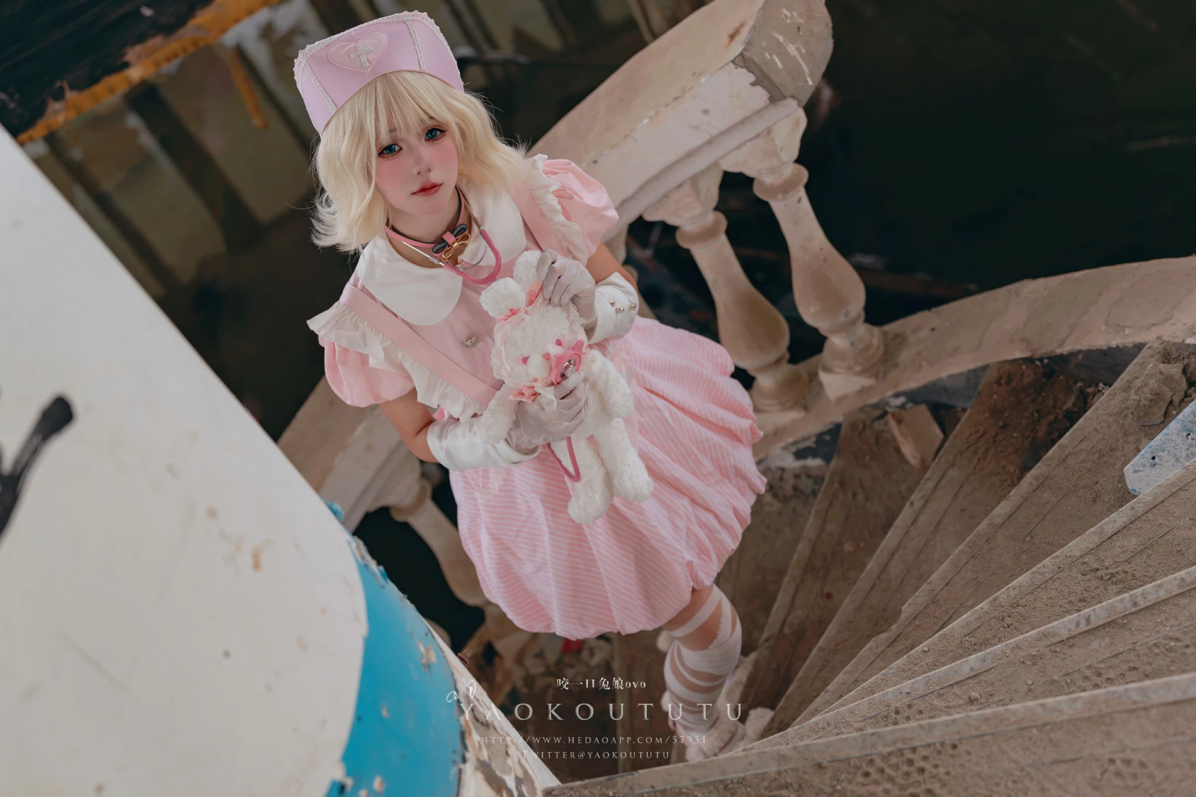 Coser@黏黏团子兔 - 遗失病栋&小花仙 [53P]