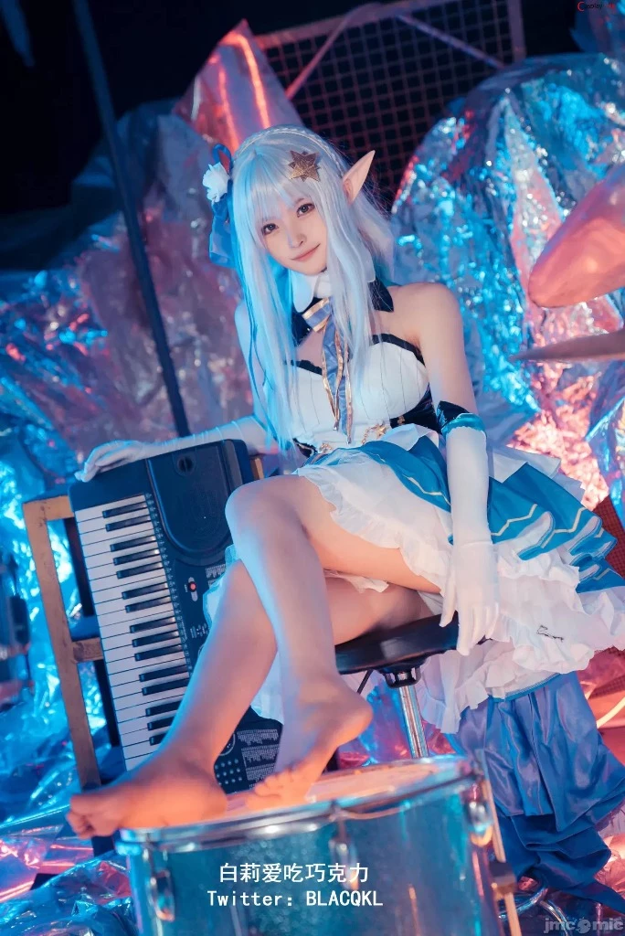 Blacqkl [白莉爱巧克力] cosplay Emilia – ReZero [62P]