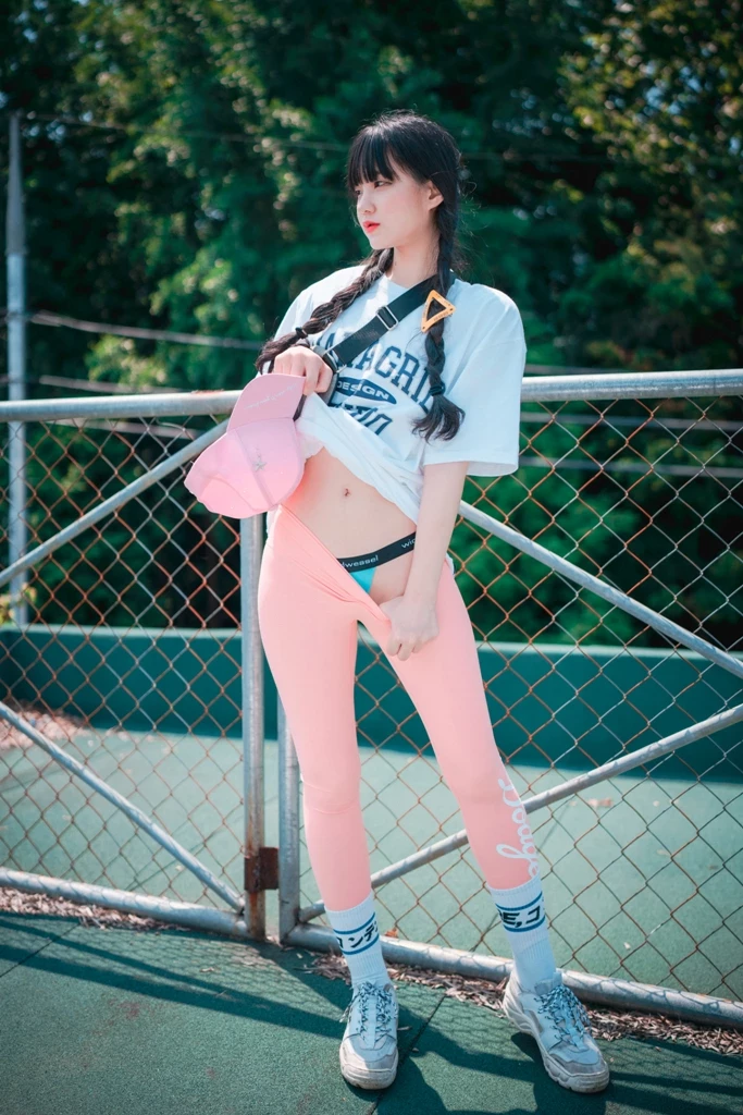 DJAWA Photo – Jeong Jenny [정제니] “Loose and Tight Pink” [159P]