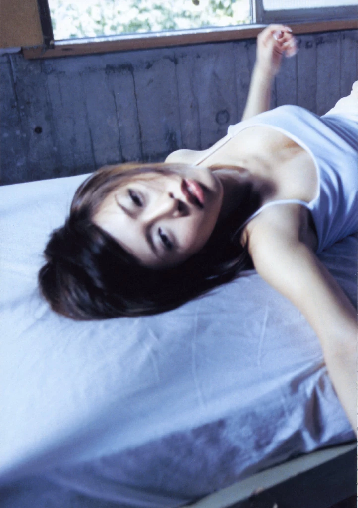 释由美子[釈由美子]“假面骑士时王”北岛祐子[BOMB Photobook] - I am [451P]