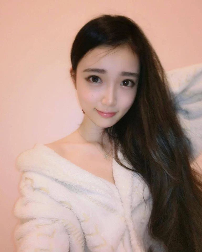 Sara Cui 名媛系上海女孩儿 修长美腿太正点了