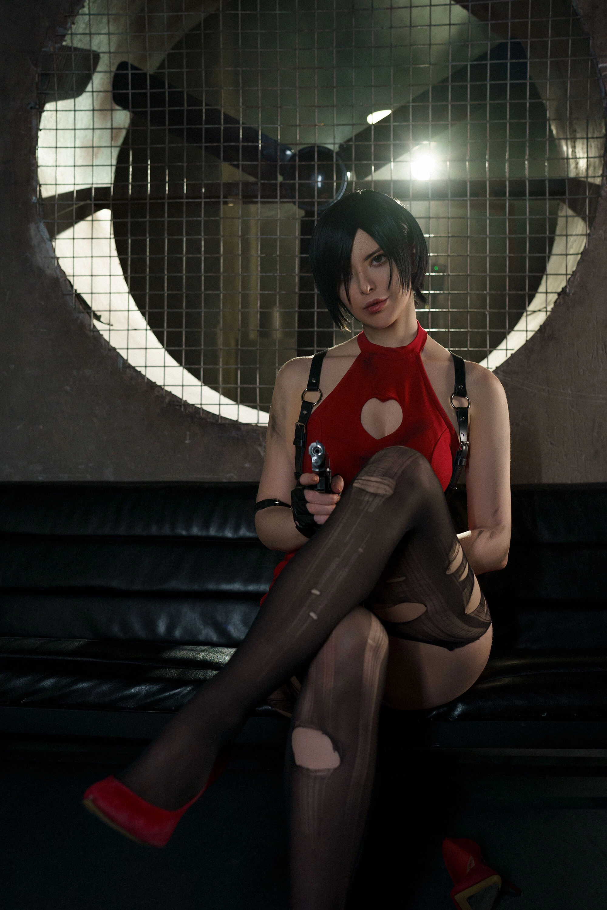 Vinnegal - Ada Wong [49P]