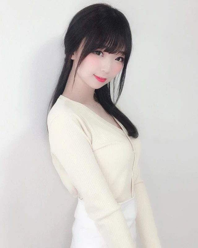 韩国萝莉Coser正妹hattie