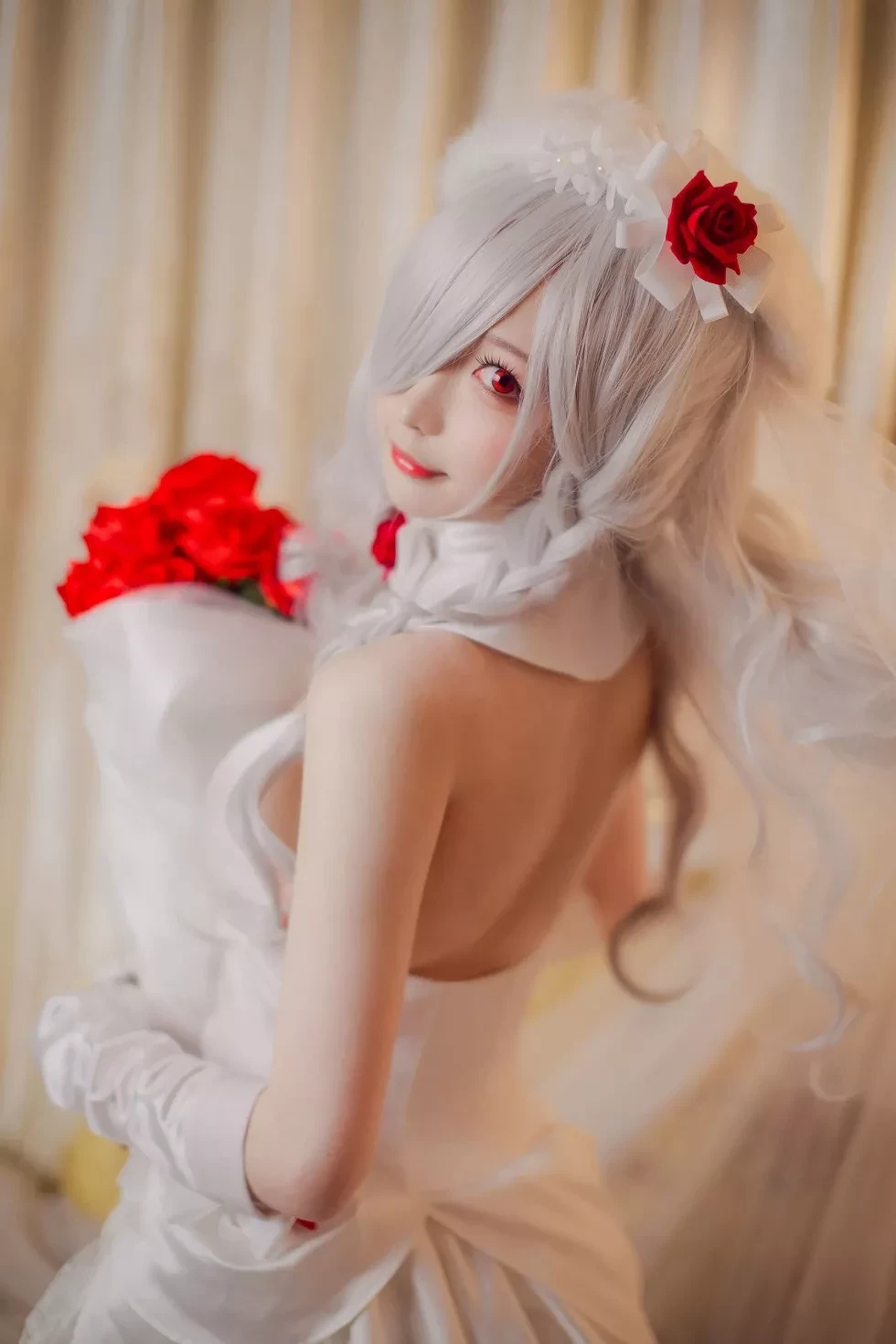 [Cosplay精选]小姐姐南宫G36C系列性感白色吊裙配蕾丝袜完美诱惑写真18P