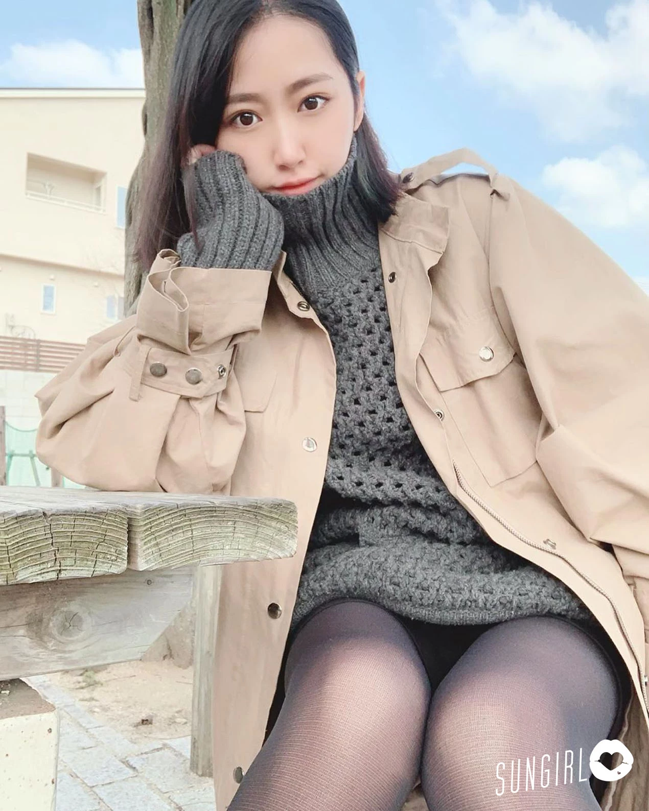 川瀬もえ 电玩直播主推出写真集 直接露出两颗雪乳！