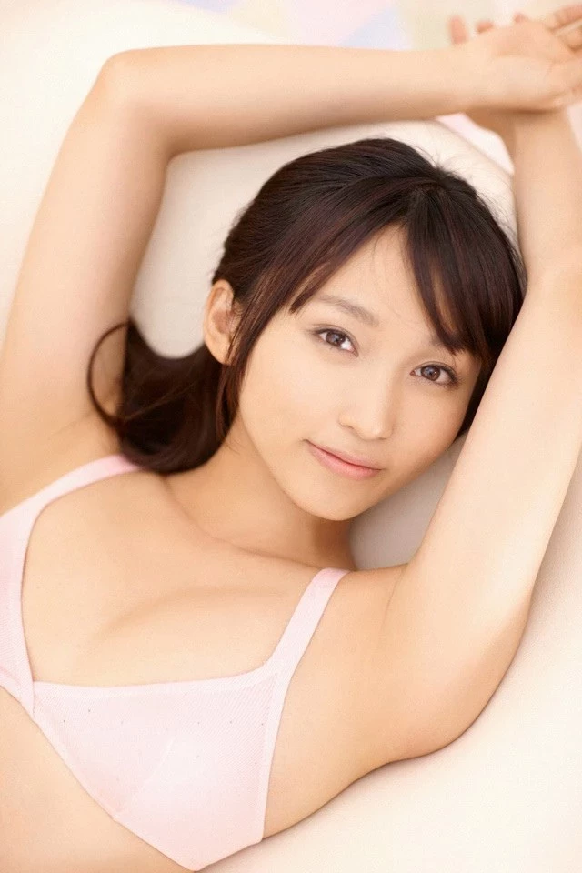 日本性感写真女优吉木理莎 [100P]