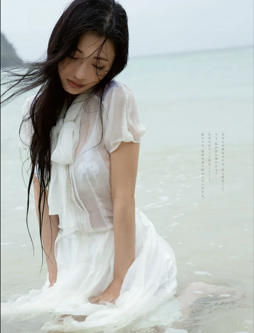 坛蜜[Photobook] プレミアム写真集 あなたに祈りを [119P]