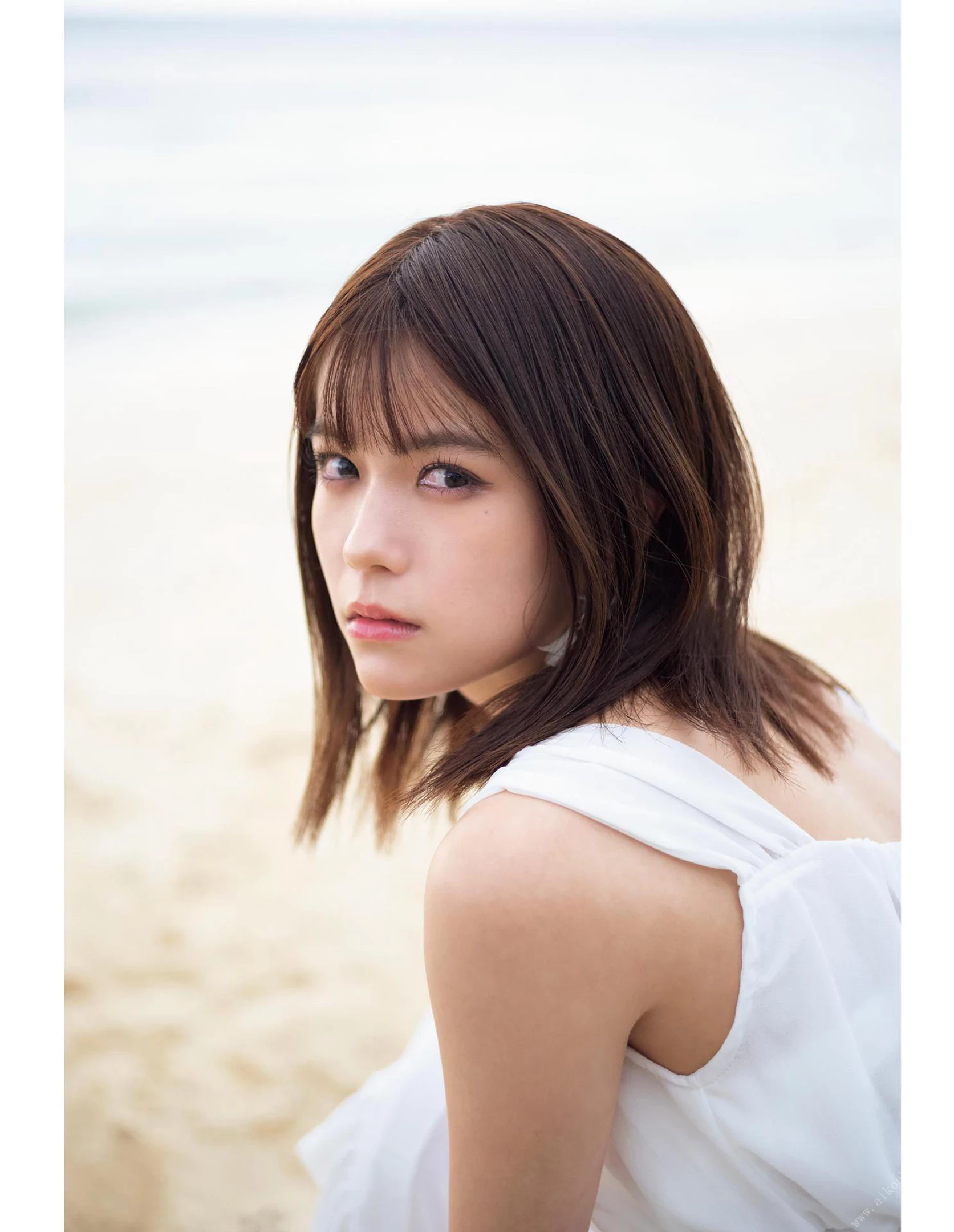 村山优香1st.写真集 MY～辉く瞳～ [106P]