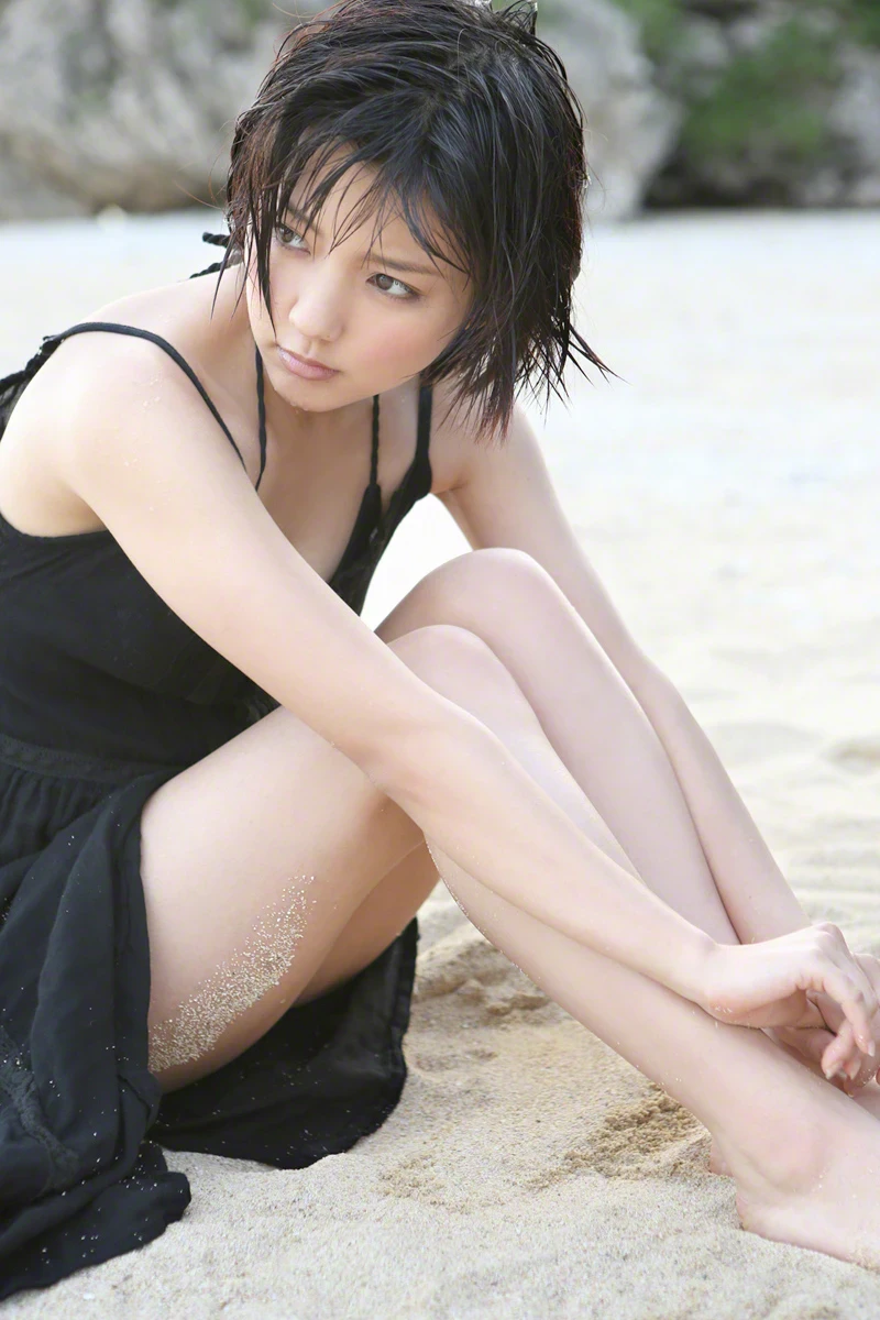 真野恵里菜[UTB] 2010 Vol.199 Airi Suzuki, Jurina Matsui, Erina Mano 铃木爱理, 松井珠理奈 [406P]