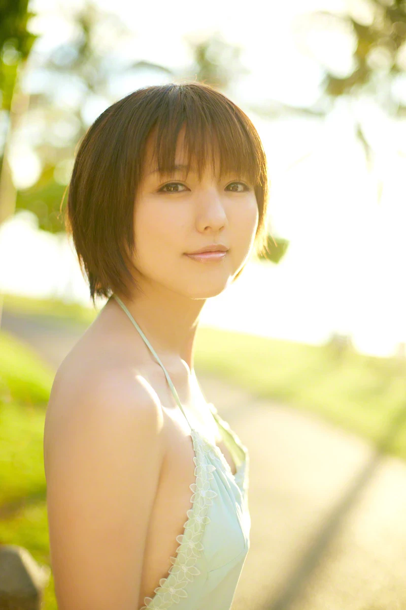 真野恵里菜[Wanibooks] 2015年05月号 #131 Erina Mano [577P]