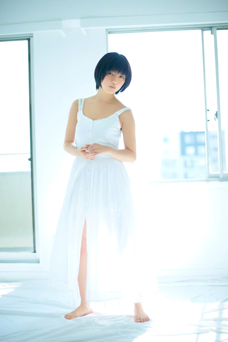 真野恵里菜[Wanibooks] 2015年05月号 #131 Erina Mano [577P]