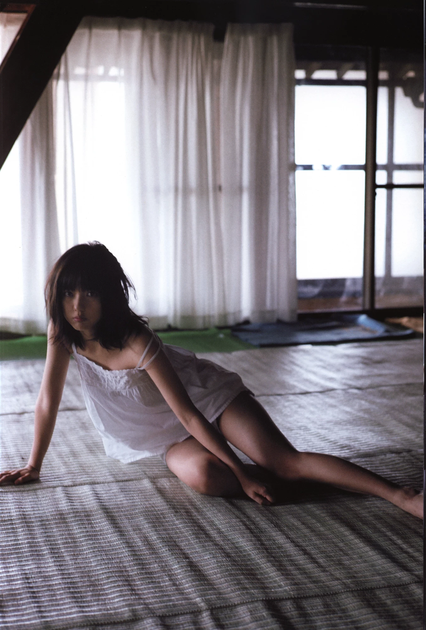 真野恵里菜[Bomb.tv] 2009.10 Mano Erina [510P]