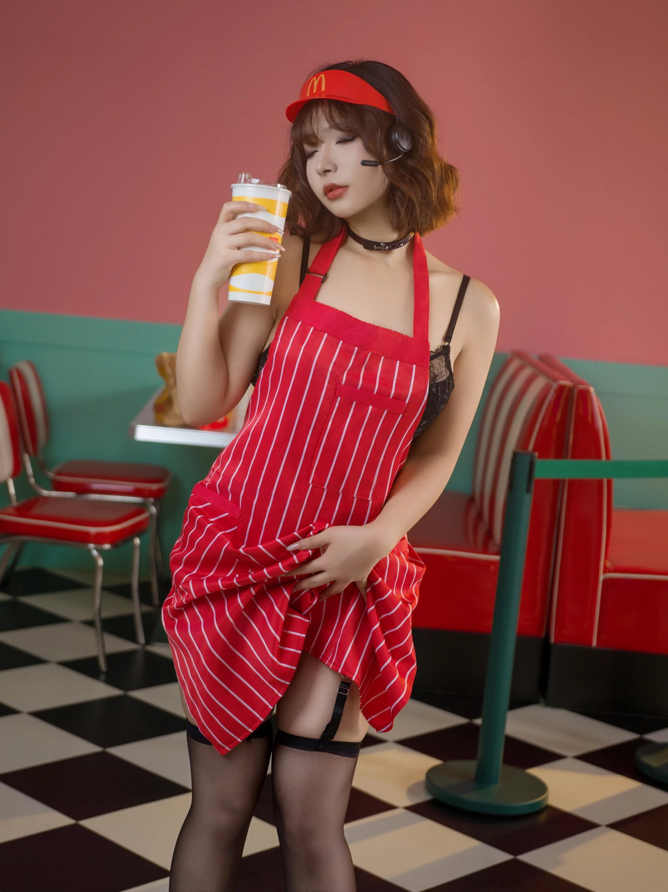 Kokuhui - 2023 Vol.14 Waitress of McD s [149P]