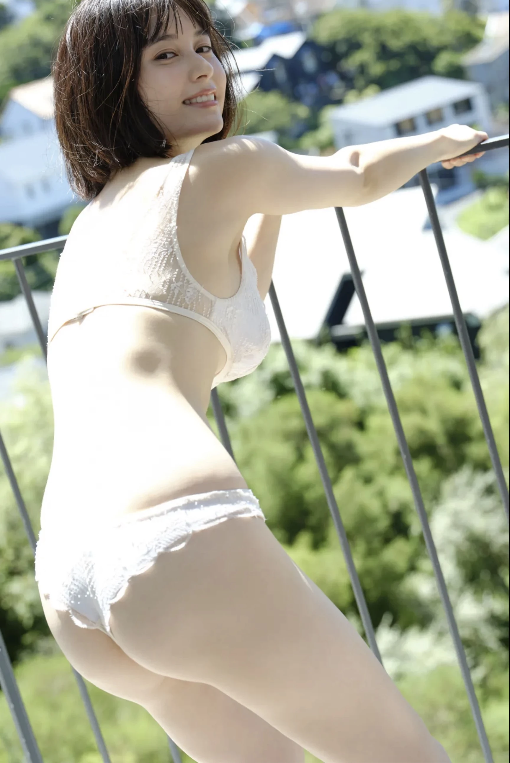 大久保樱子[大久保桜子]FRIDAYデジタル写真集 素肌に触れたい [117P]