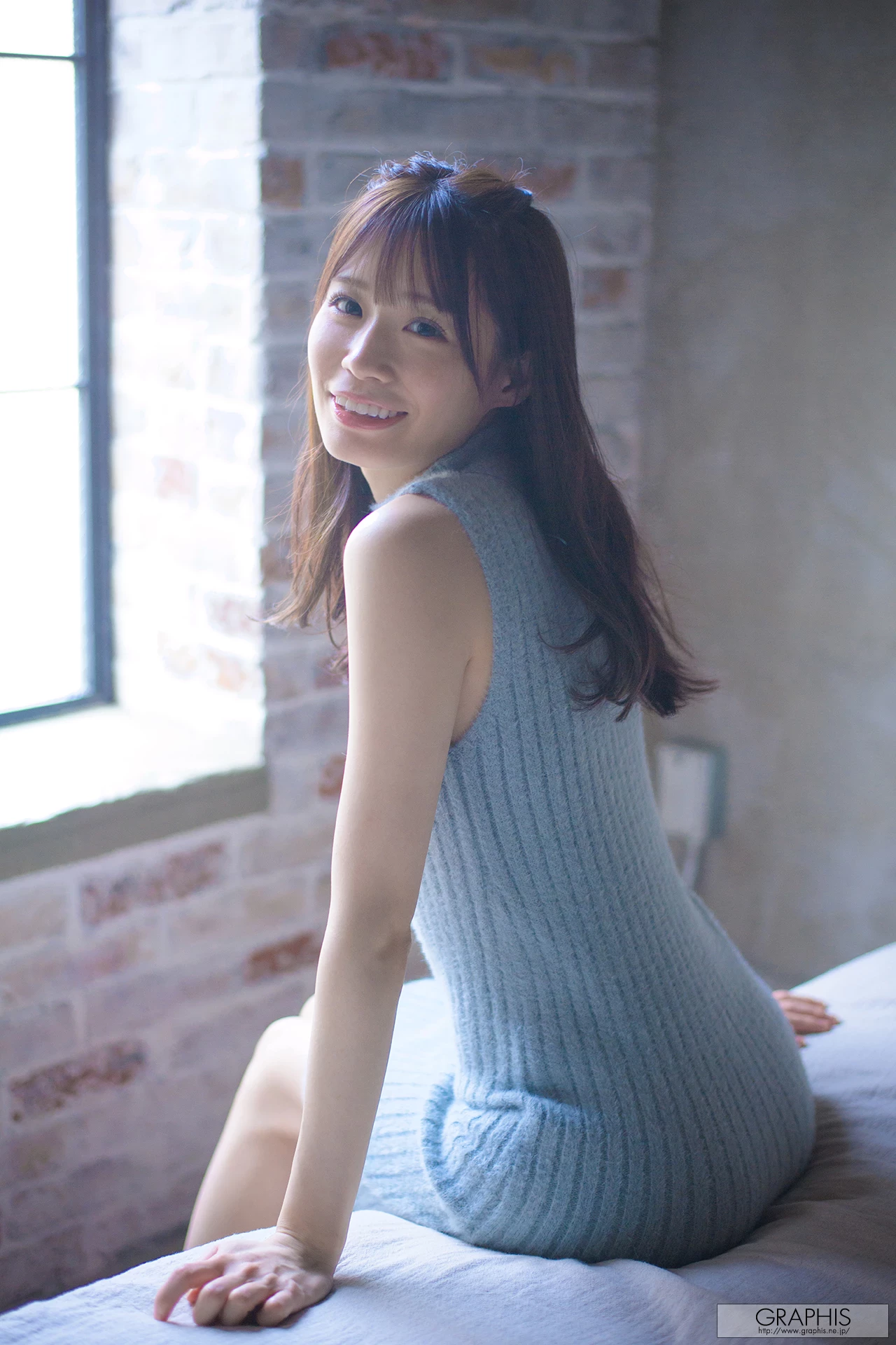 未步奈奈[ 未歩なな][Graphis] Gals – Nana Miho VIVACIOUS [160P]