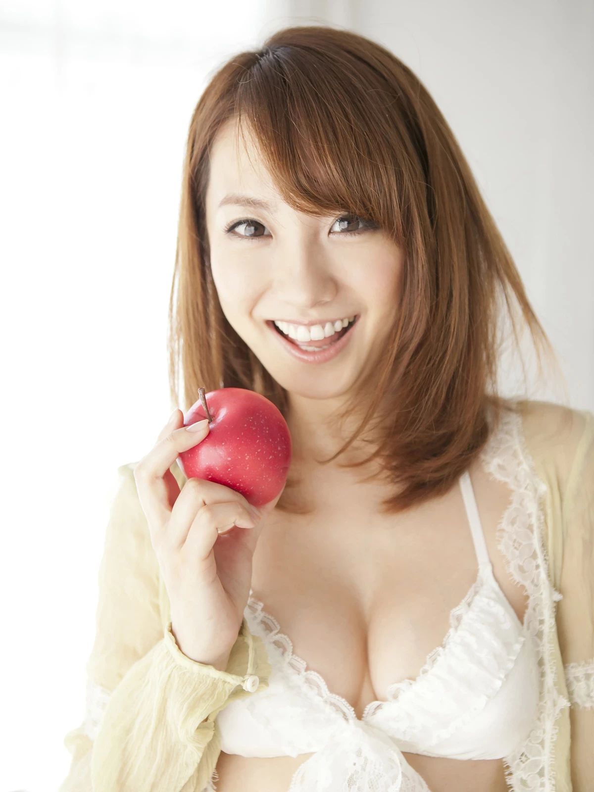 山本锌[Photobook] [Sabra.net] 2012.07.27 Cover Girl  JUICY FRUIT’ [208P]