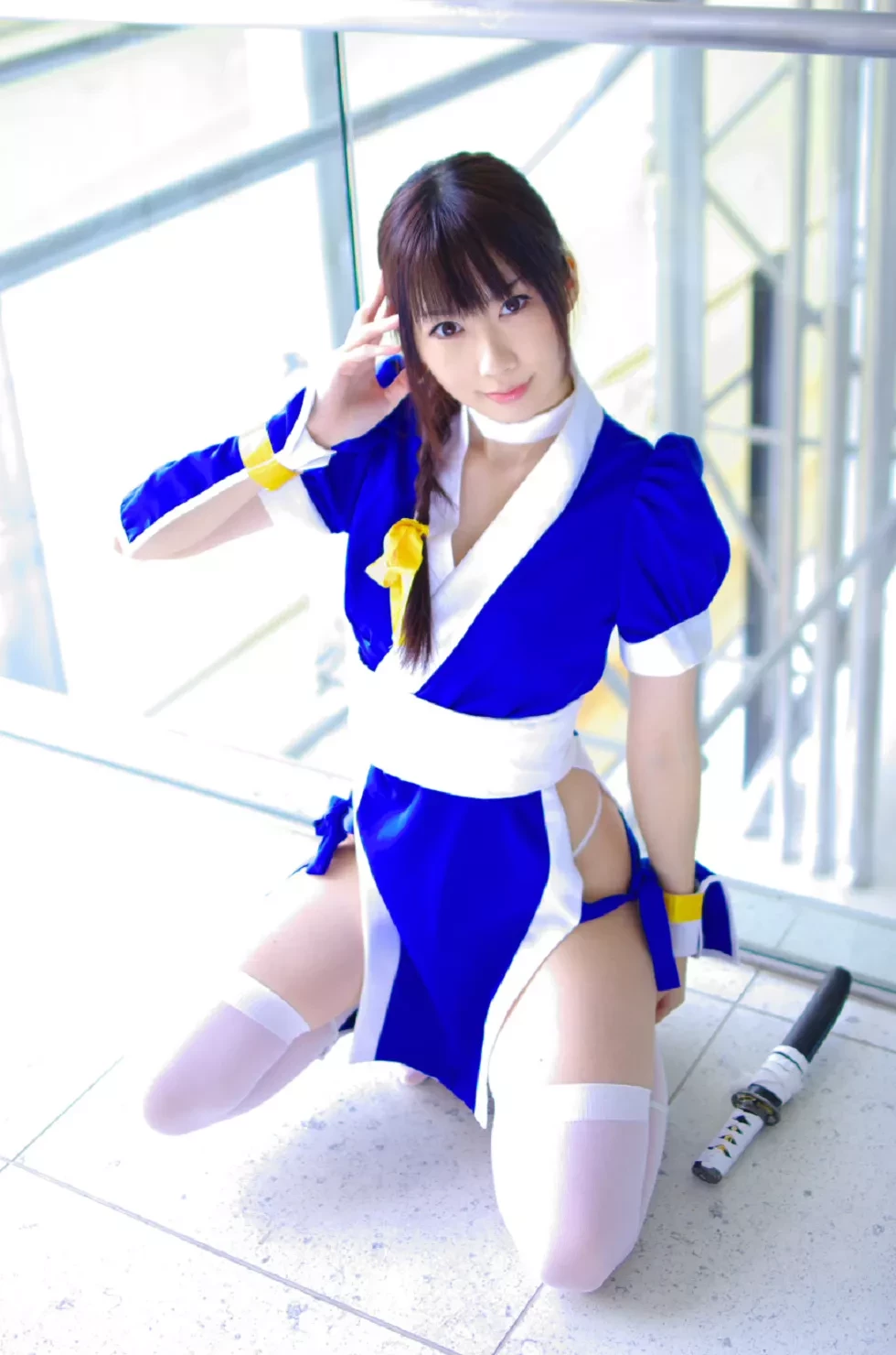 [Cosplay精选]COS正片《霞浪漫》美女武士的白丝美腿性感写真337P