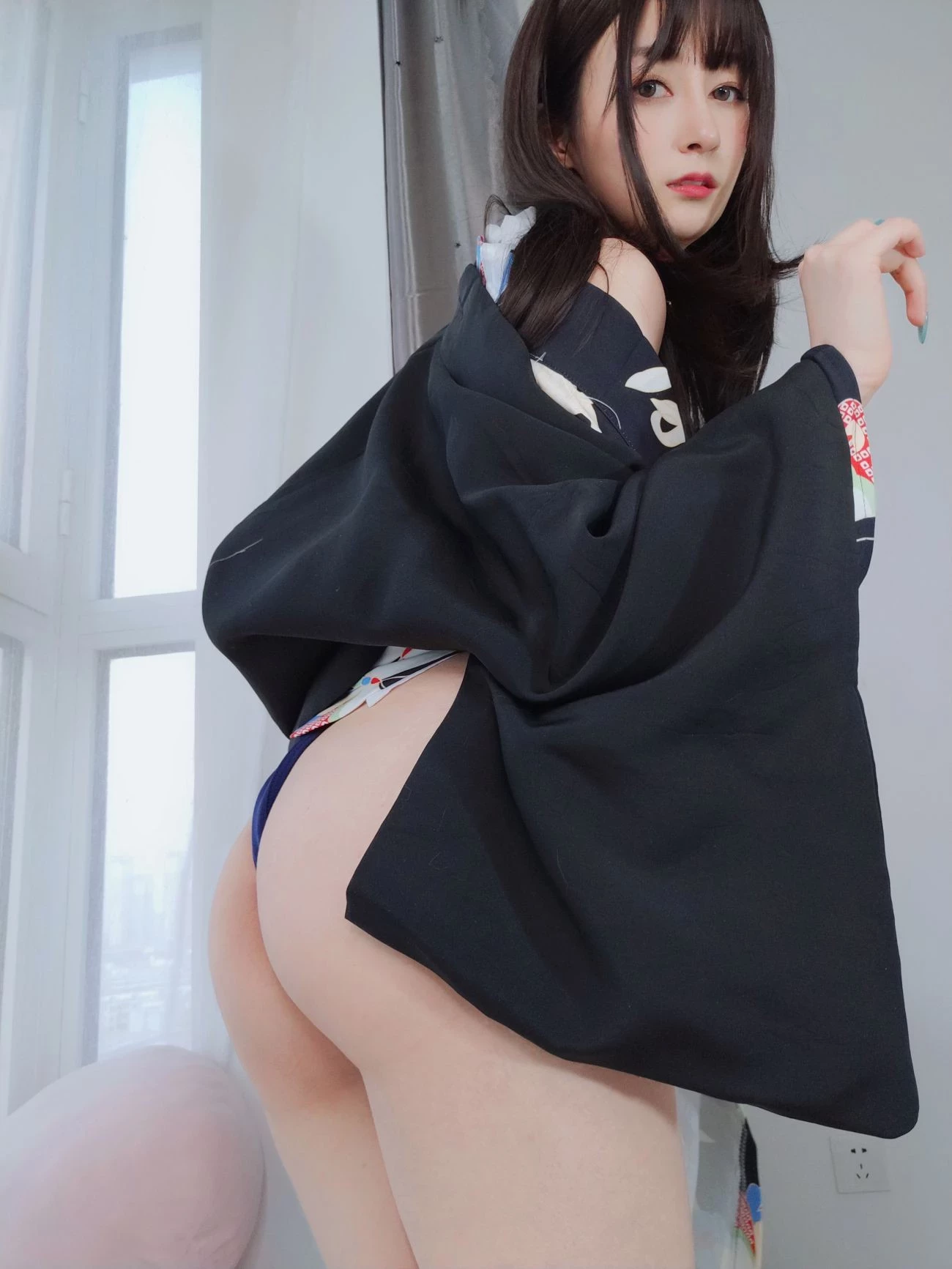 白银81 和服下的秘密 [64P]