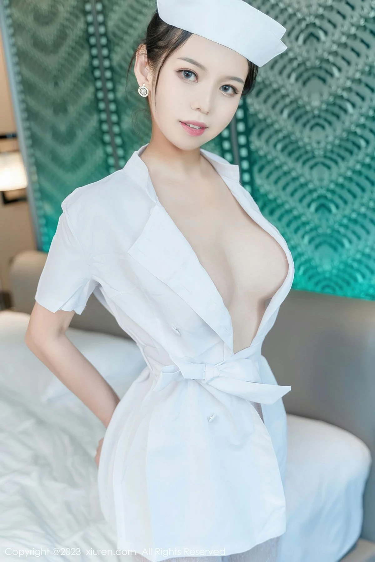 [XiuRen秀人网]2023.04.23 Vol.6618 大美妞儿 完整版无水印写真[62P]