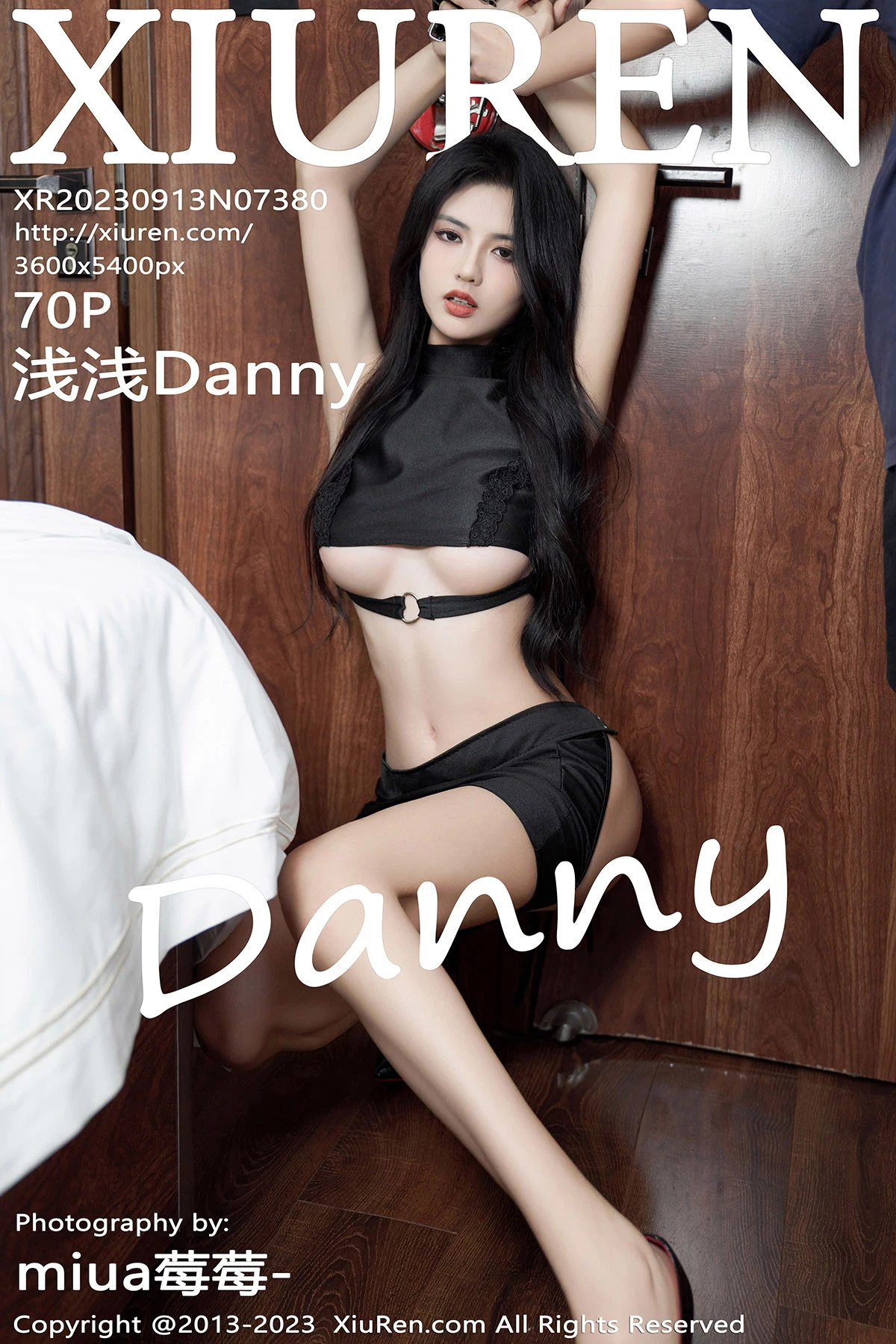 [XiuRen秀人网]2023.09.13 Vol.7380 浅浅Danny 完整版无水印写真[70P]