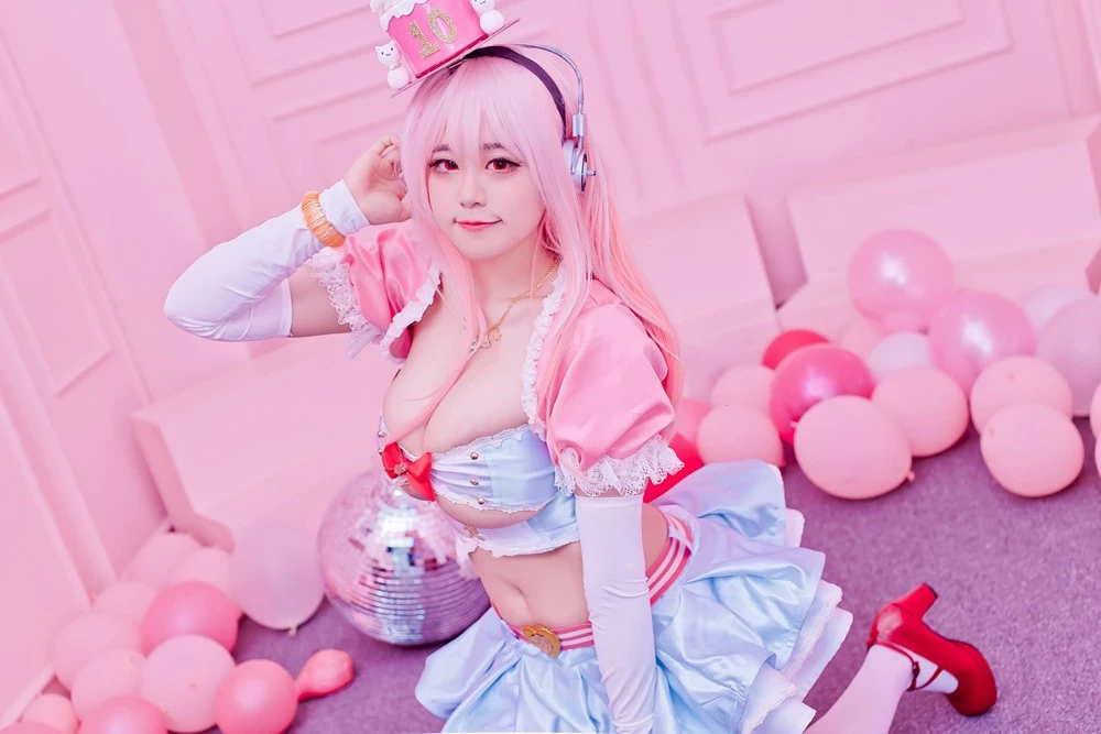 Cosplayer - Baden [updated 10-22-20]