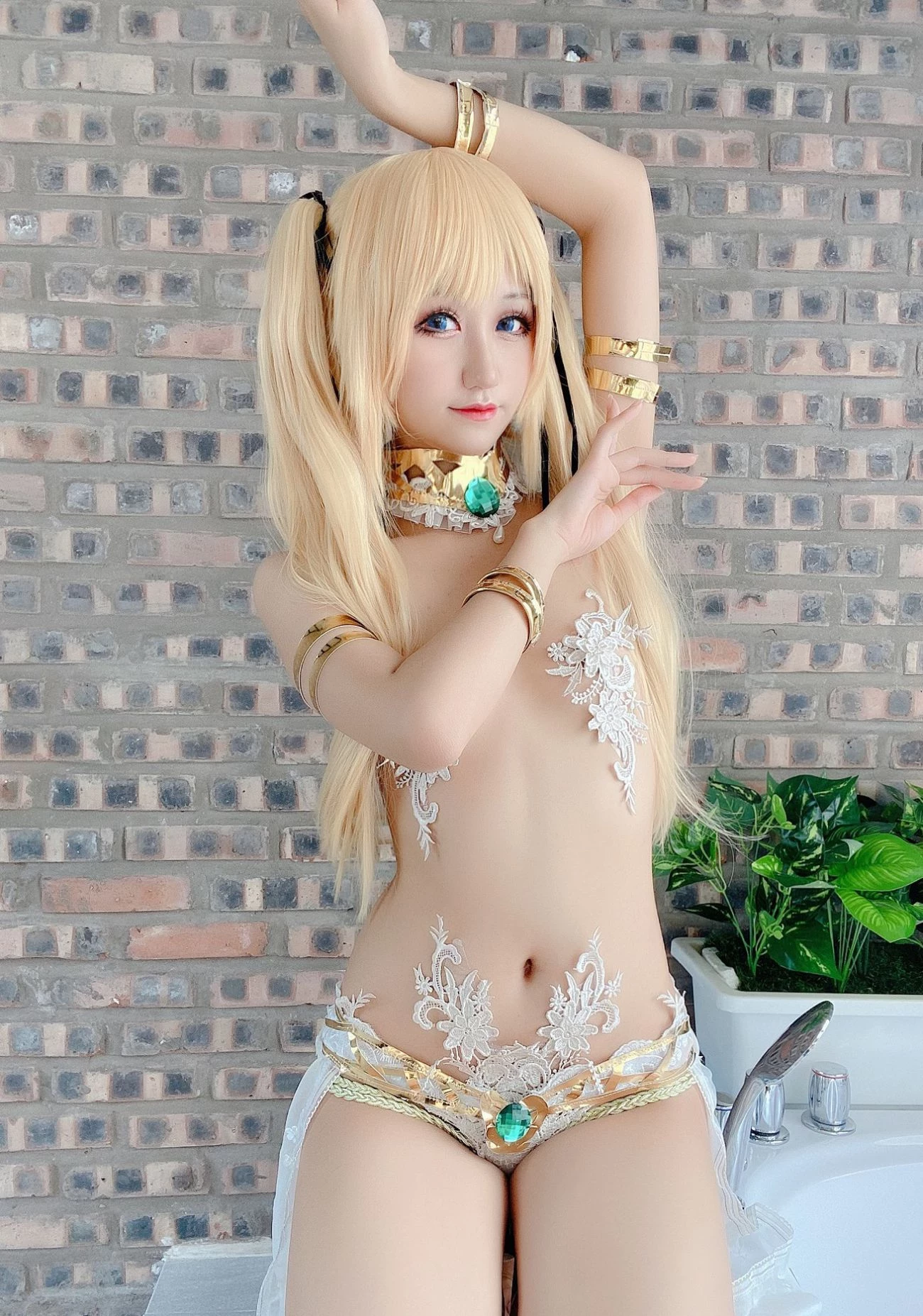 Cosplay KuukoW Kuuko クー子 Marie Rose Selfie