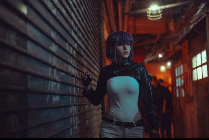 Shirogane-sama - Shiro Motoko