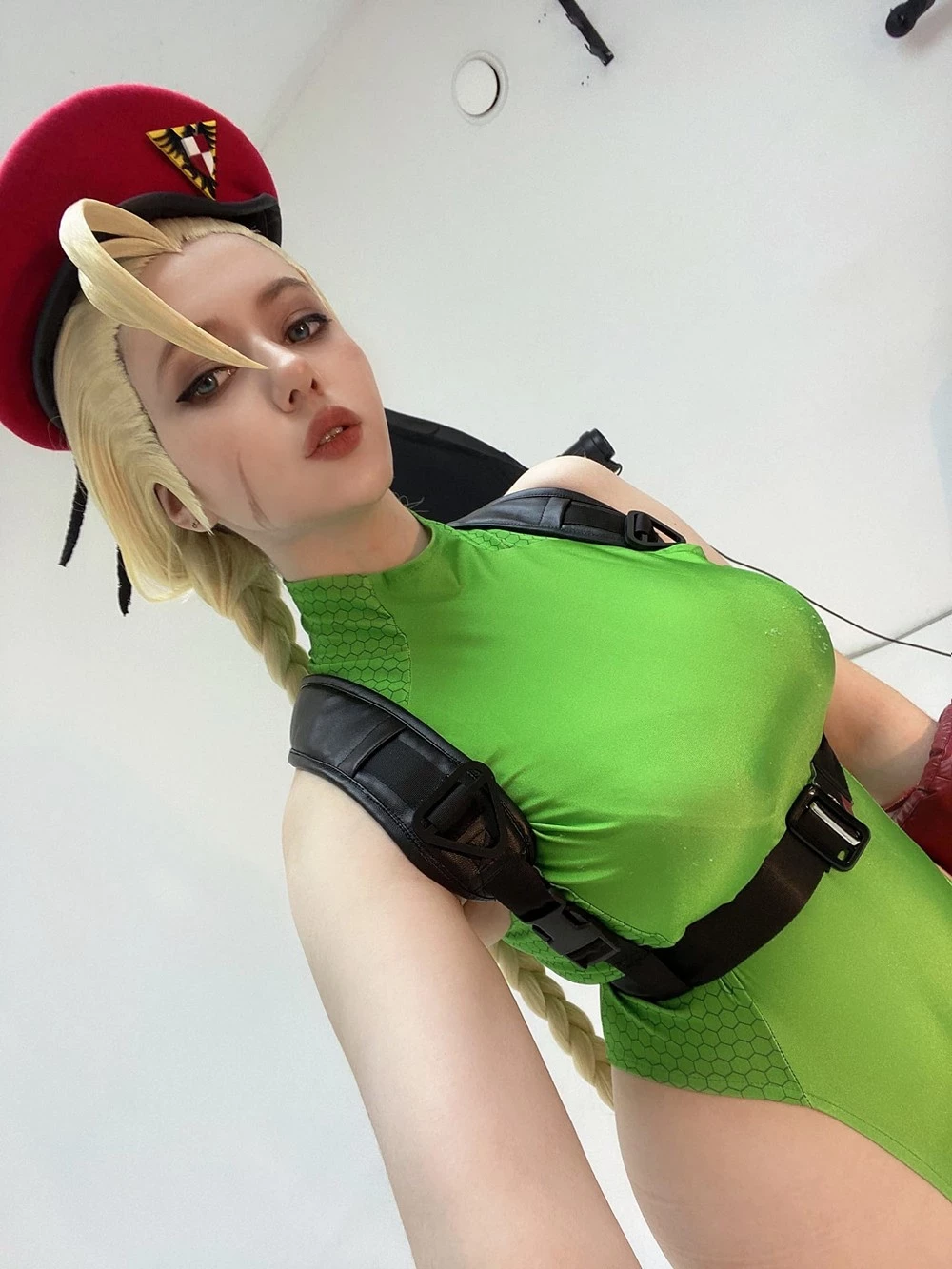 Alina Becker - Cammy