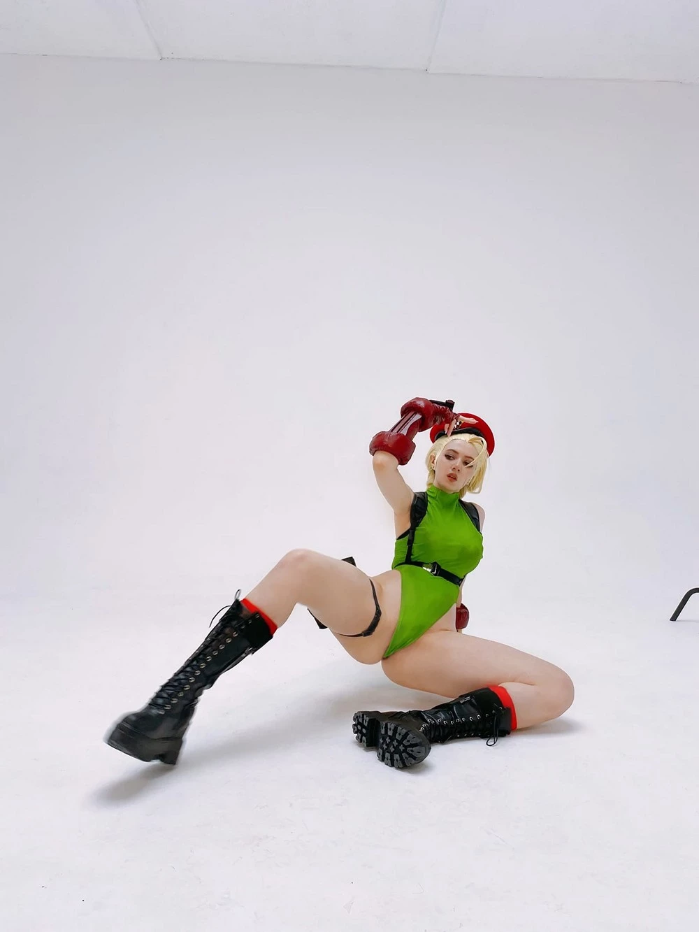 Alina Becker - Cammy