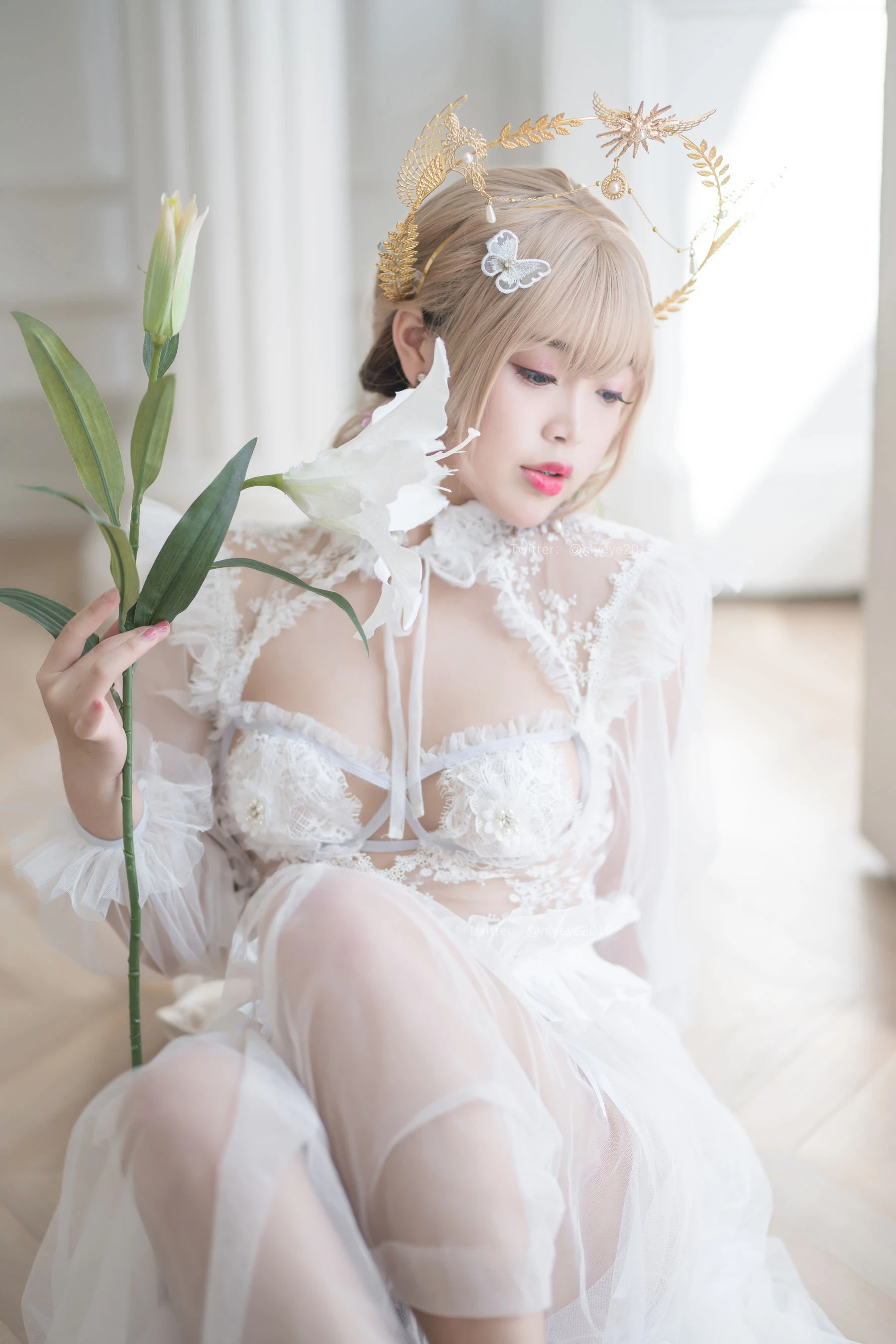 [Cosplay] 萌系小姐姐-白燁珍珠花嫁 [62P]